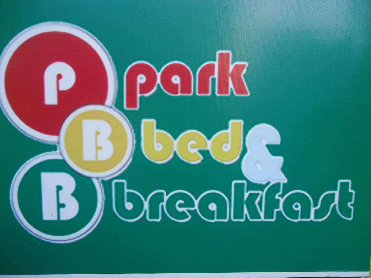 Park Bed And Breakfast Hotel Pasay Esterno foto